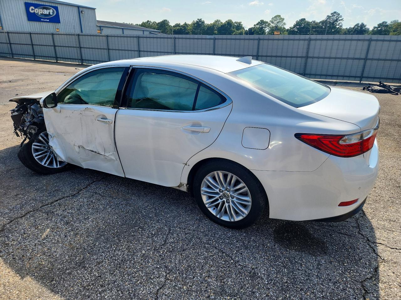 2015 LEXUS ES 350 — снимка 2