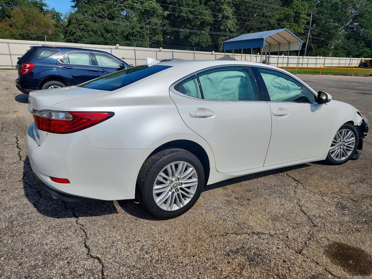 2015 LEXUS ES 350 — снимка 3