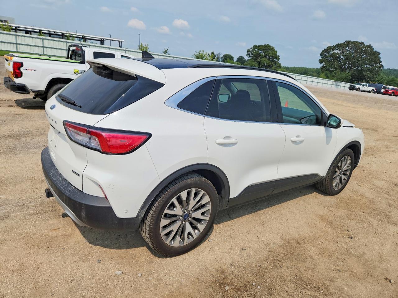 2021 FORD ESCAPE TITANIUM — снимка 3
