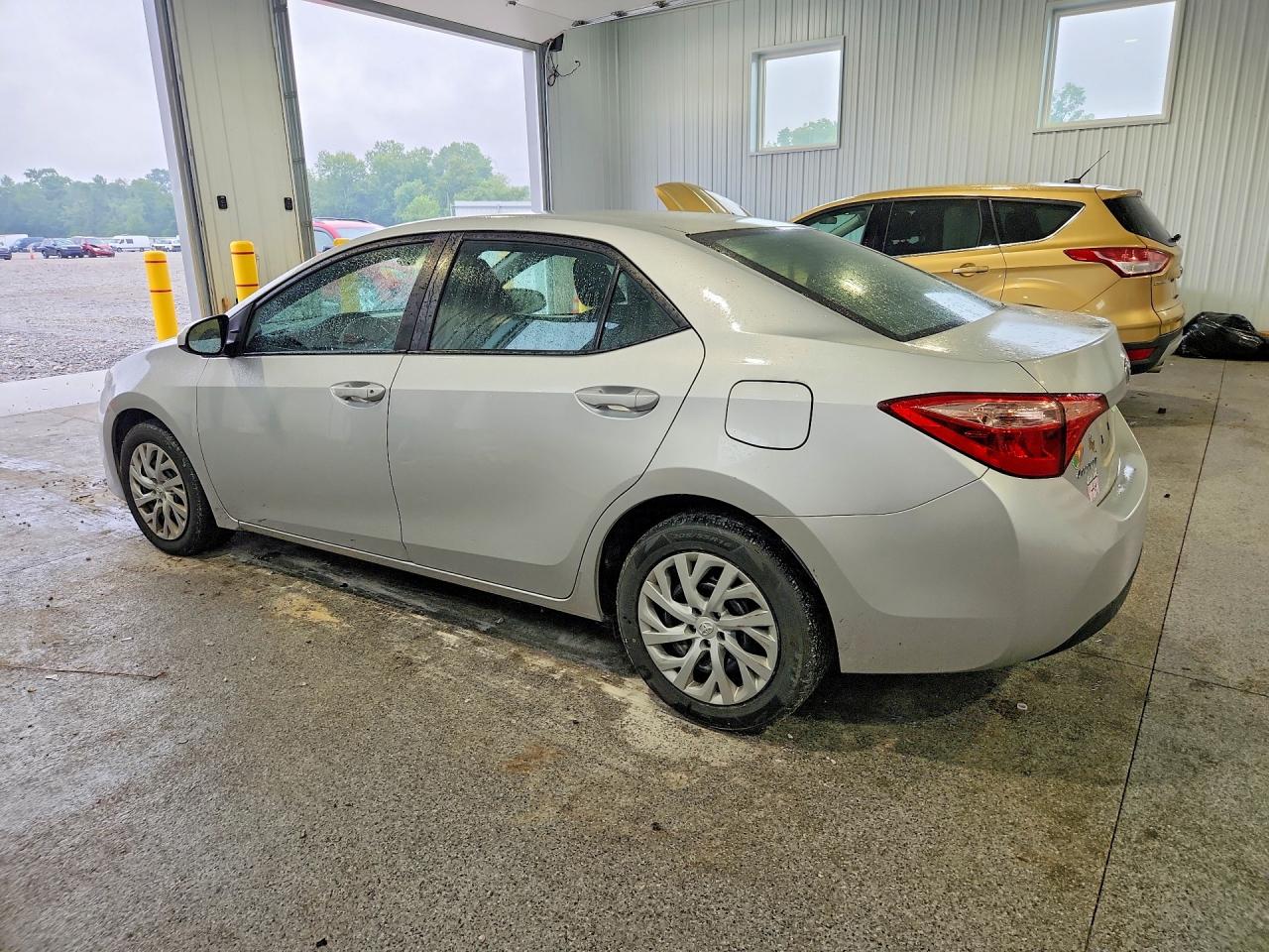 2018 TOYOTA COROLLA LE — снимка 2