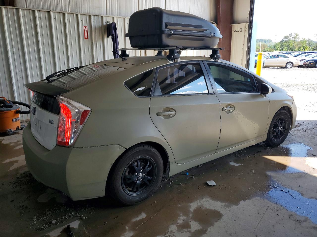 2015 TOYOTA PRIUS TWO — снимка 3