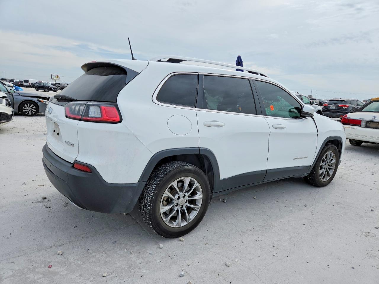 2021 JEEP CHEROKEE LATITUDE LUX — снимка 3