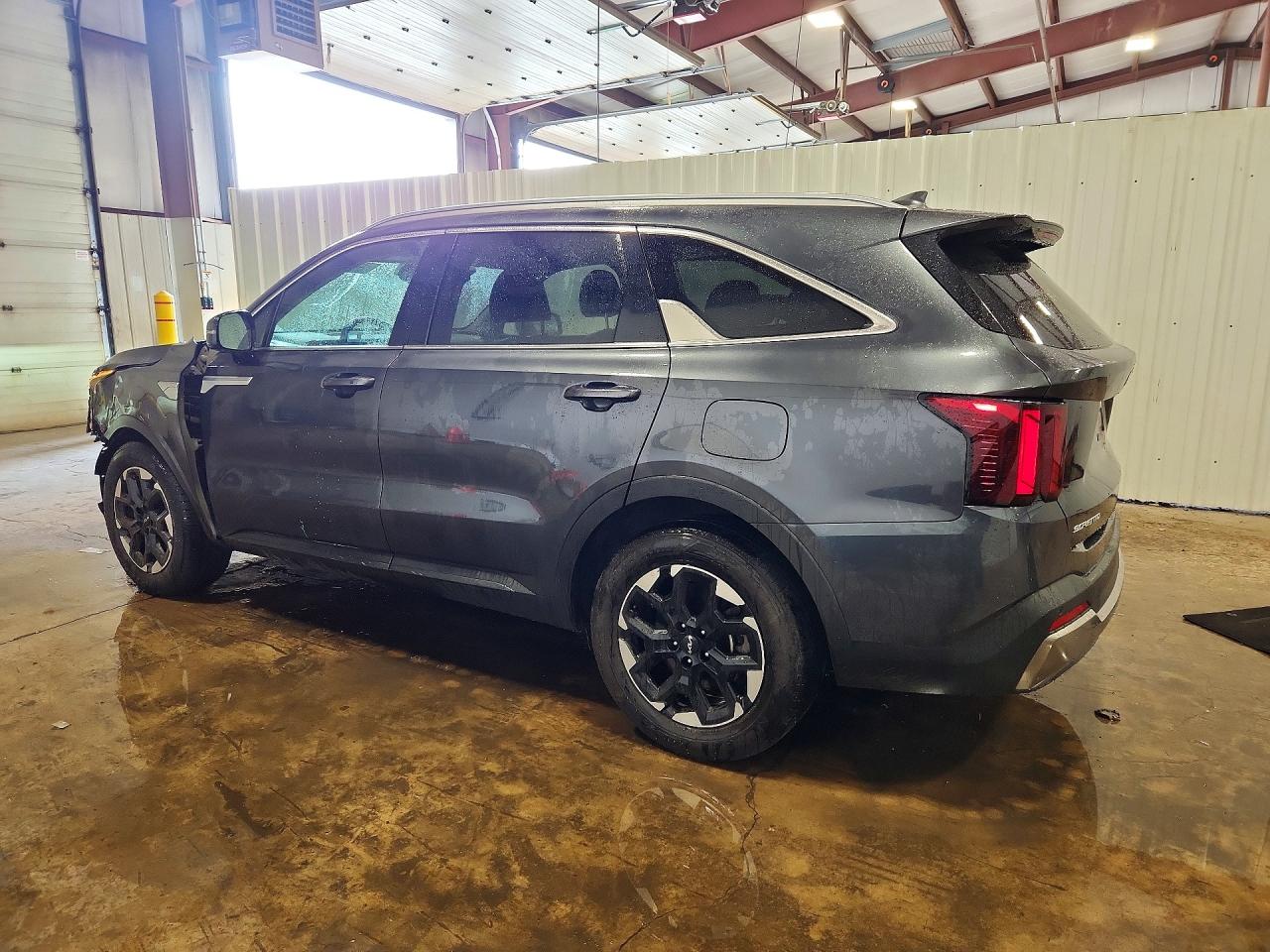 2024 KIA SORENTO S — снимка 2
