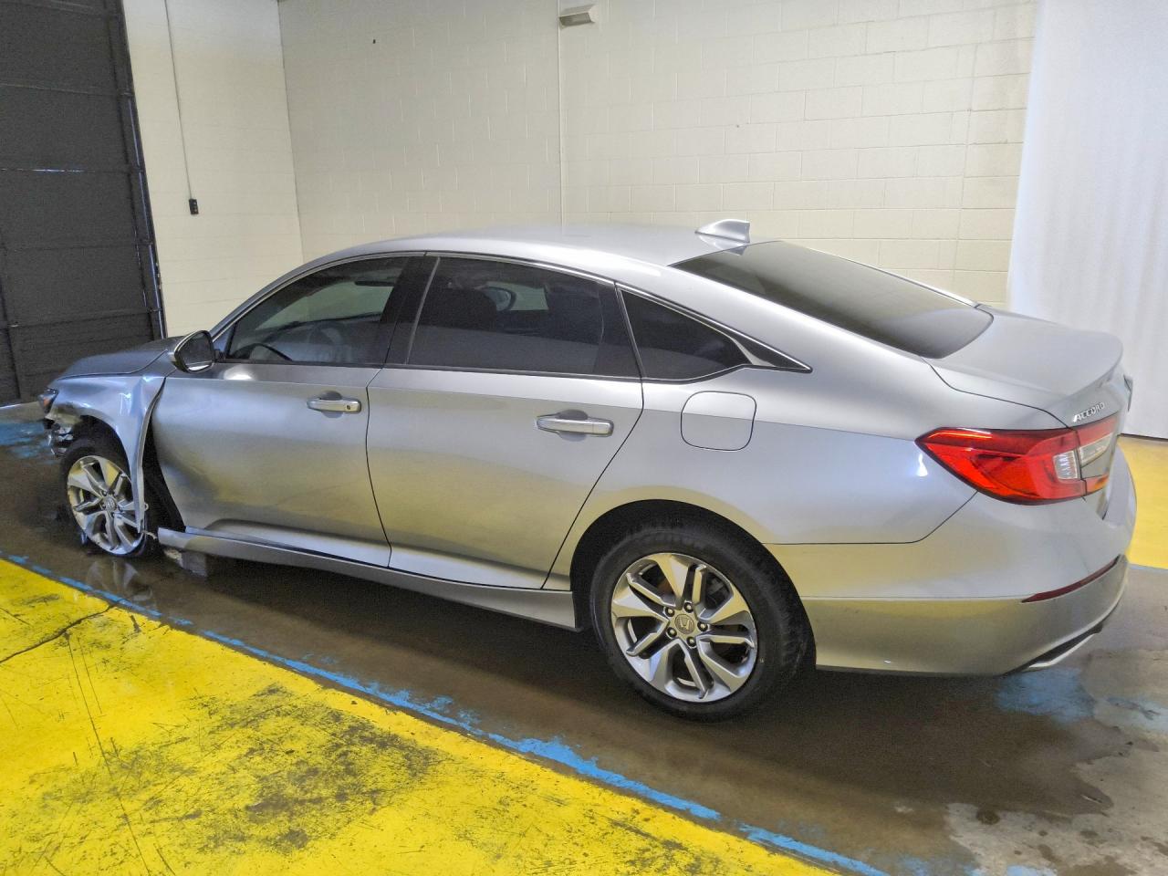 2020 HONDA ACCORD LX — снимка 2