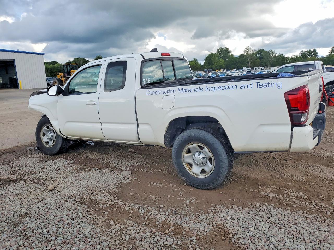 2018 TOYOTA TACOMA SR — снимка 2