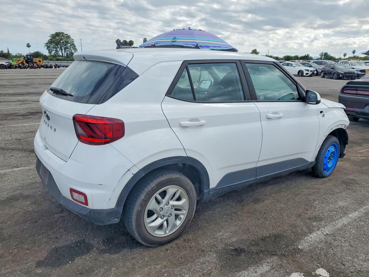 2021 HYUNDAI VENUE SE — снимка 3
