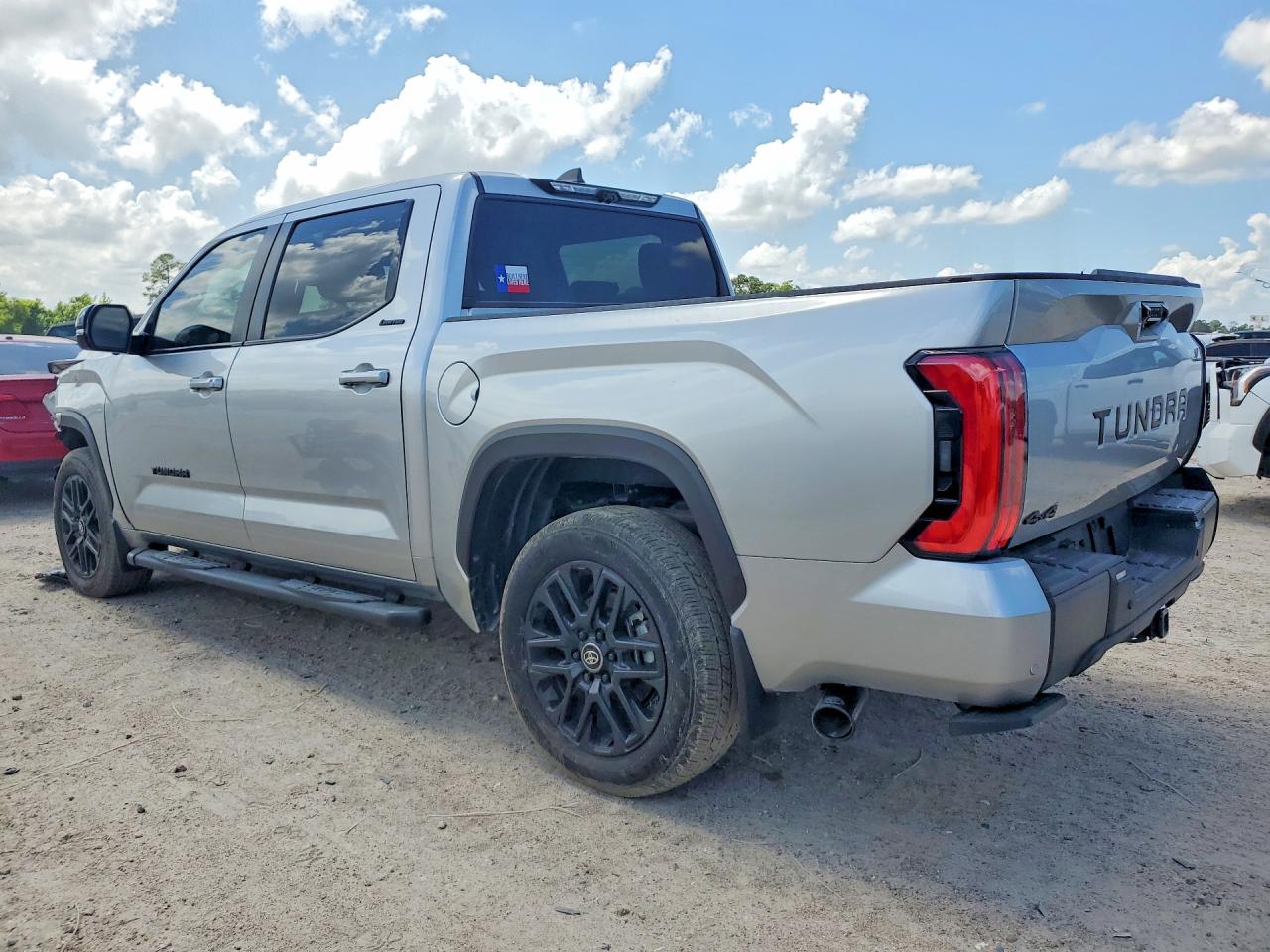 2025 TOYOTA TUNDRA LIMITED — снимка 2