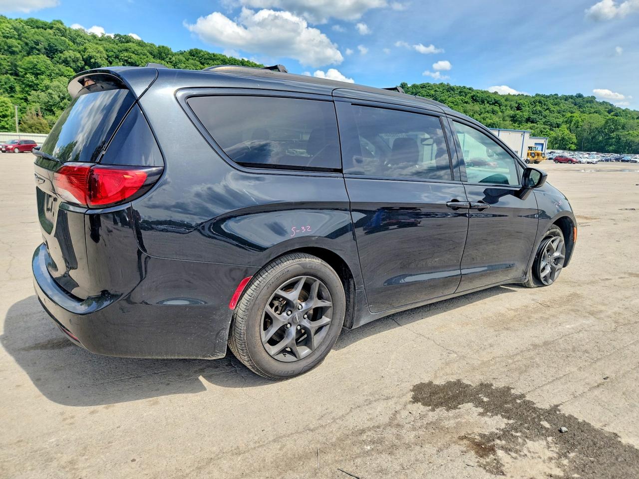 2018 CHRYSLER PACIFICA TOURING L PLUS — снимка 3