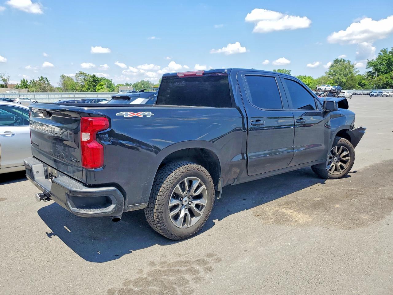 2021 CHEVROLET SILVERADO K1500 RST — снимка 3