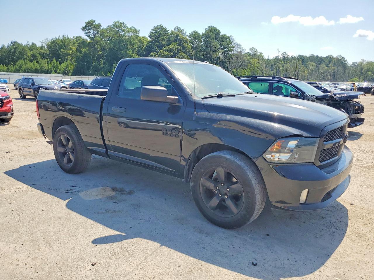 2016 RAM 1500 ST — снимка 4