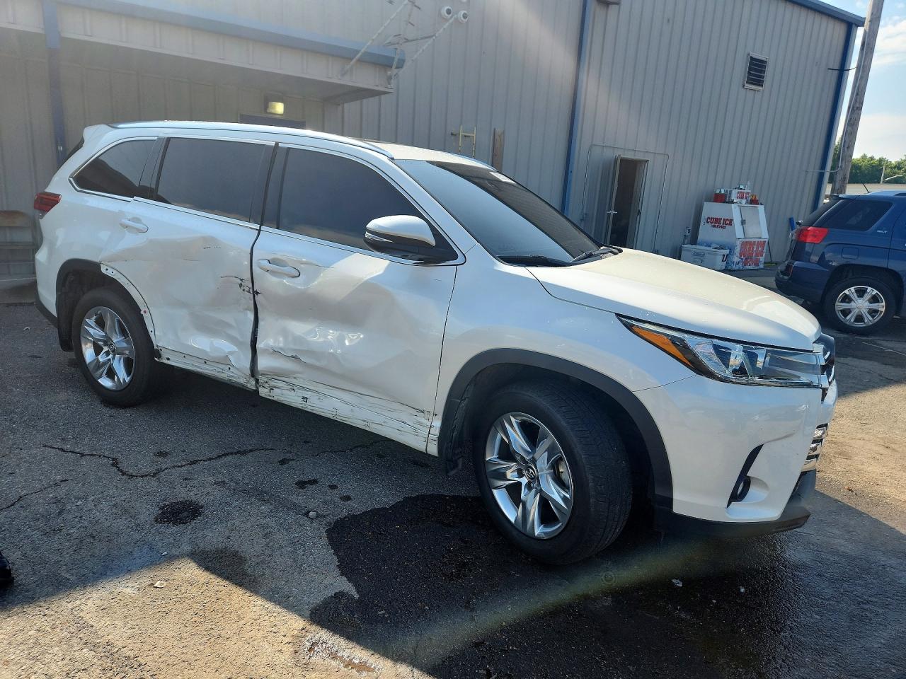 2018 TOYOTA HIGHLANDER LIMITED — снимка 4