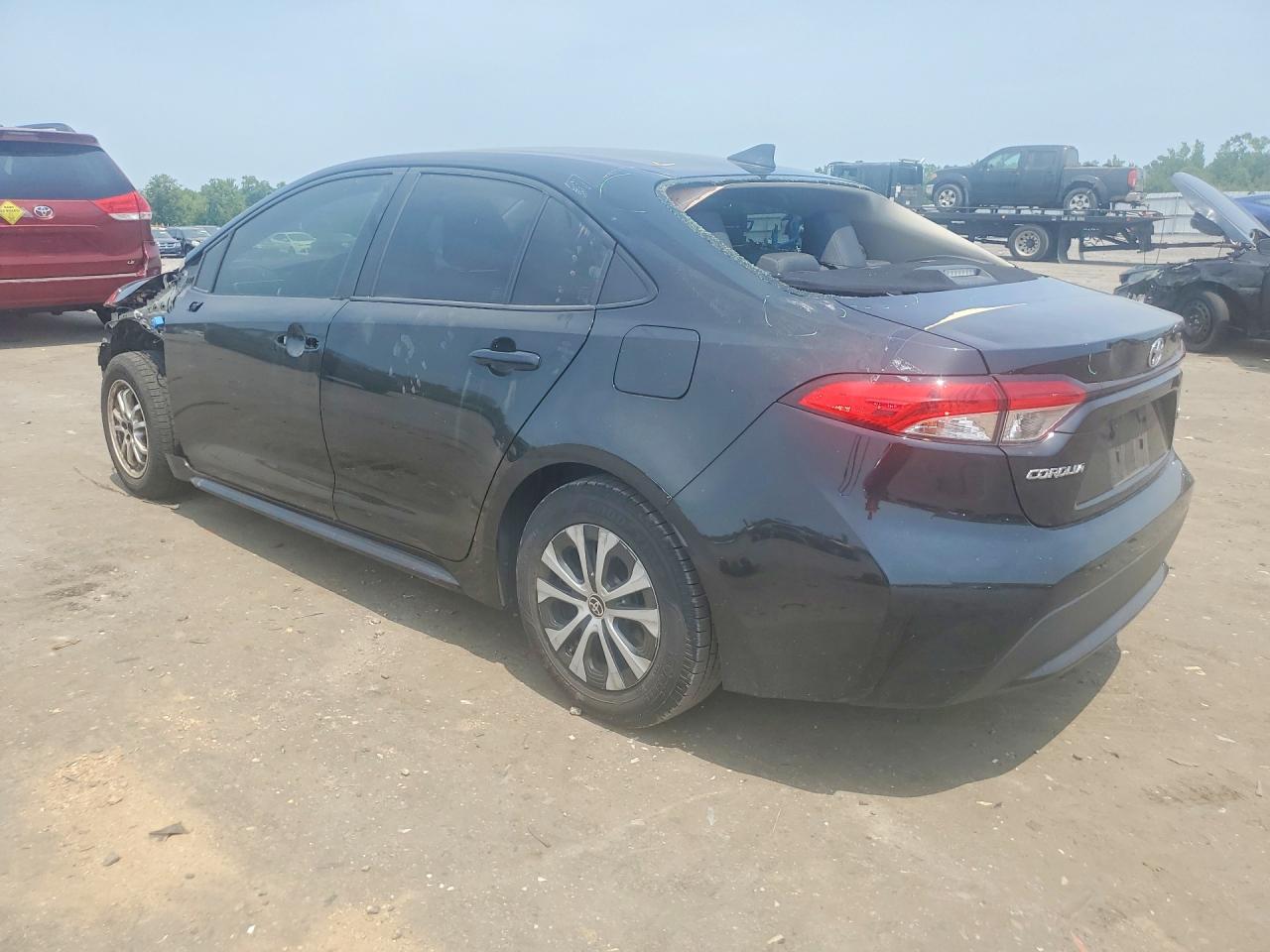 2020 TOYOTA COROLLA LE — снимка 2