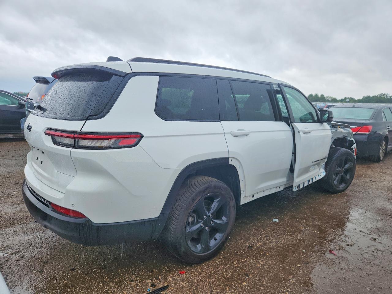 2023 JEEP GRAND CHEROKEE L LAREDO — снимка 3