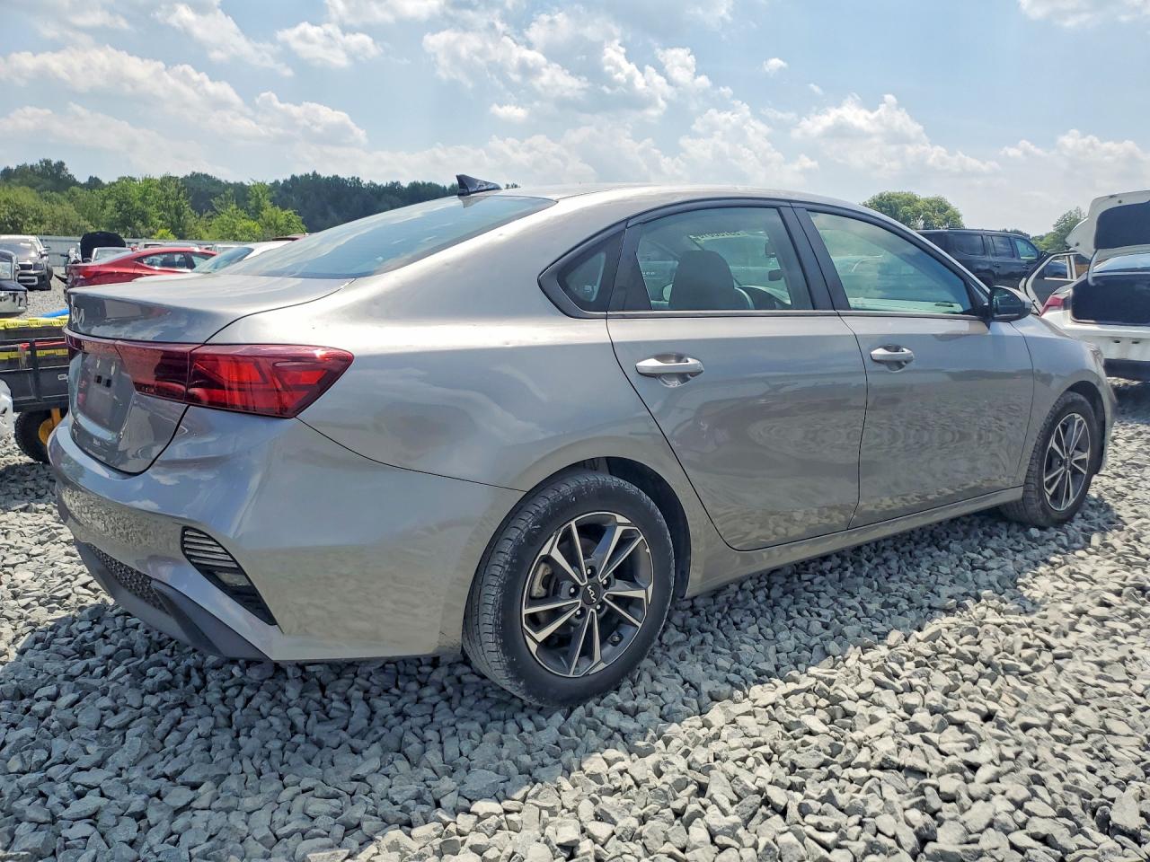 2024 KIA FORTE LXS — снимка 3