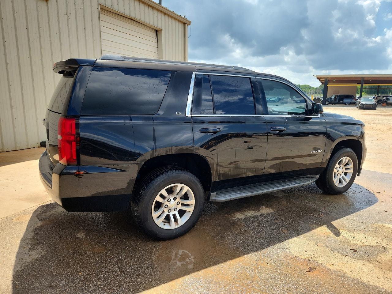 2015 CHEVROLET TAHOE K1500 LS — снимка 3