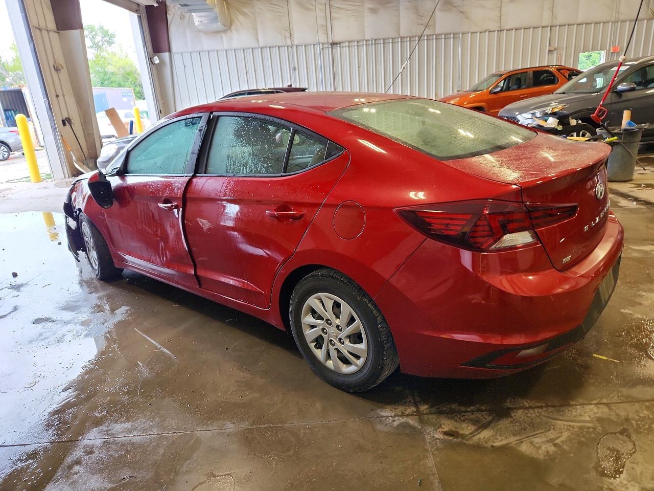2019 HYUNDAI ELANTRA SE — снимка 2