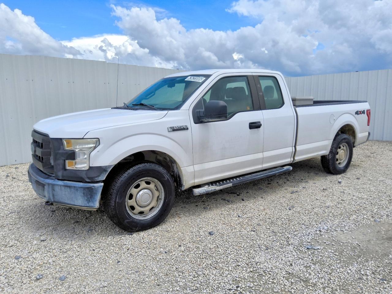 2017 FORD F150 SUPER CAB