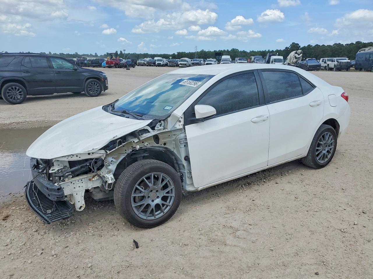 2019 TOYOTA COROLLA LE