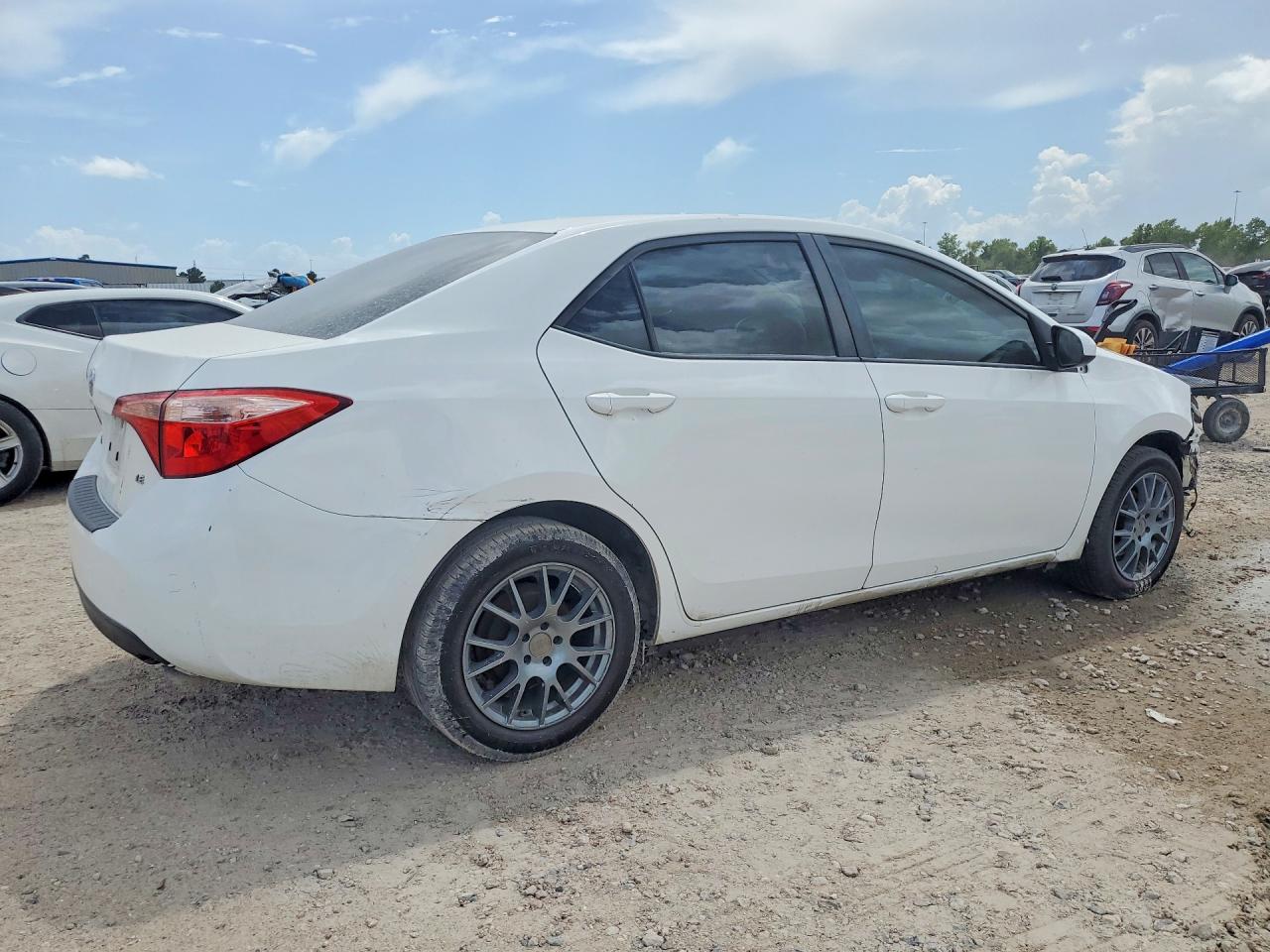 2019 TOYOTA COROLLA LE — снимка 3