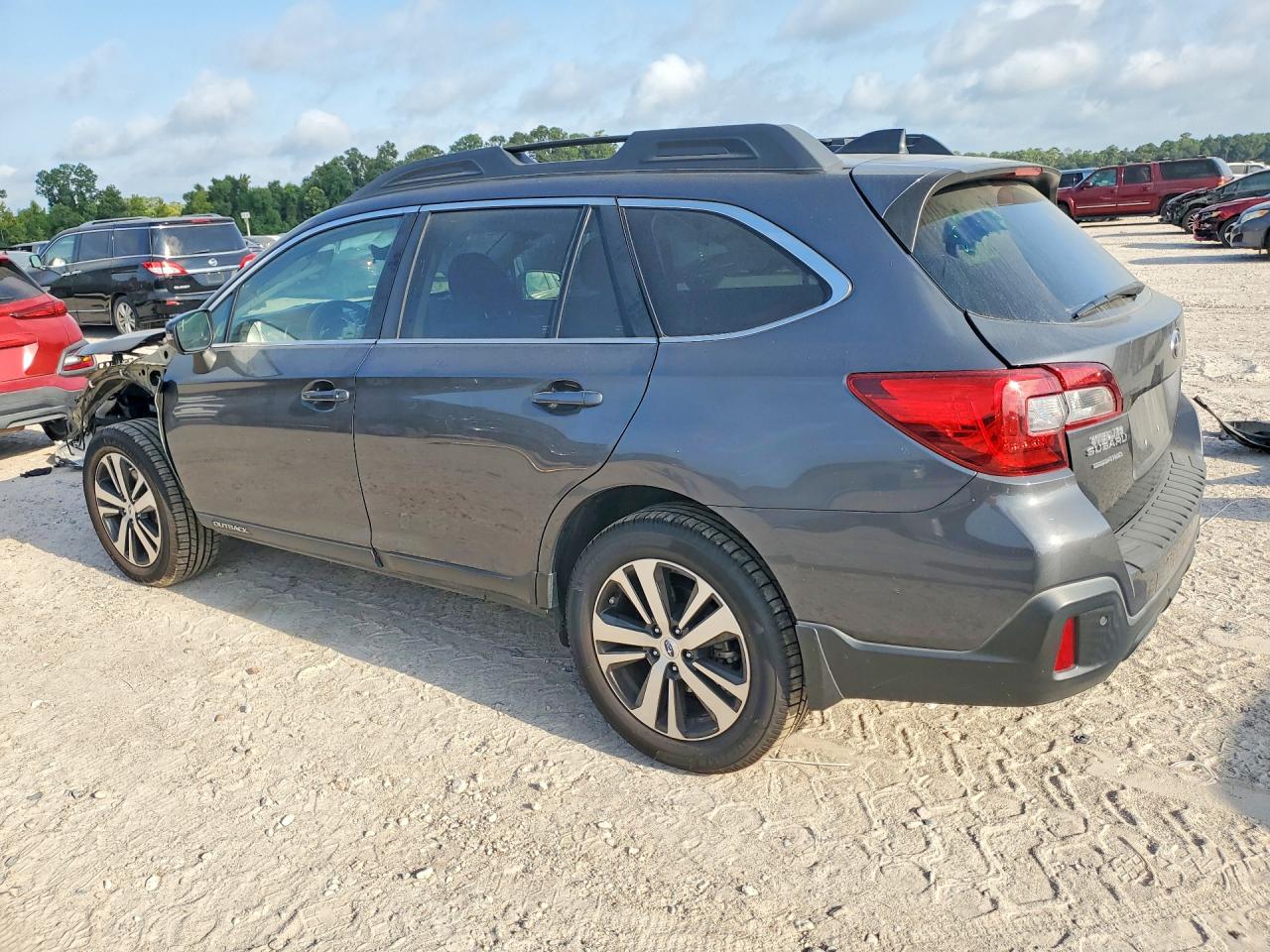 2018 SUBARU OUTBACK 3.6R LIMITED — снимка 2