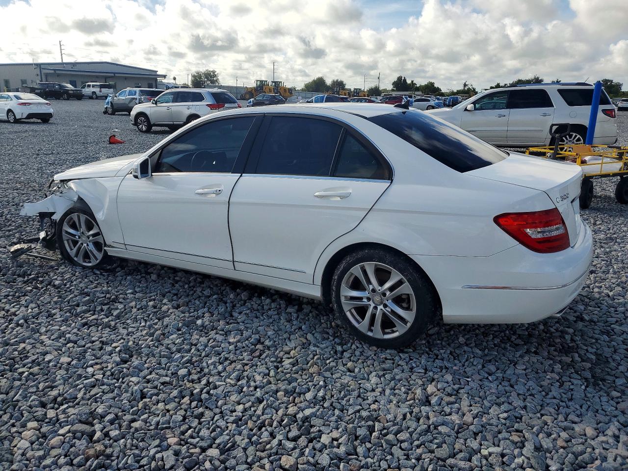 2014 MERCEDES-BENZ C 300 4MATIC — снимка 2