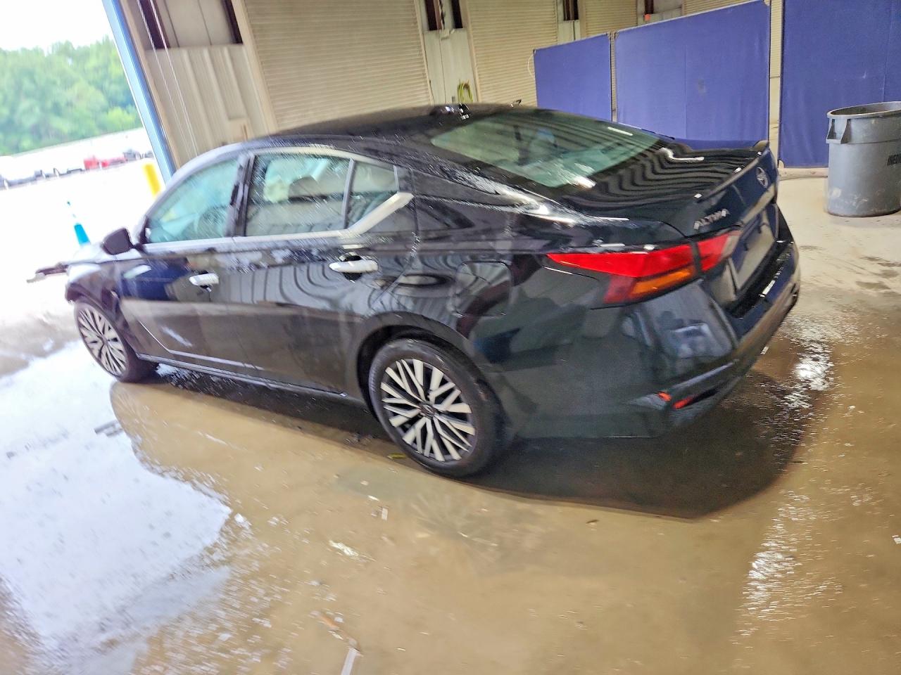 2025 NISSAN ALTIMA SV — photo 2