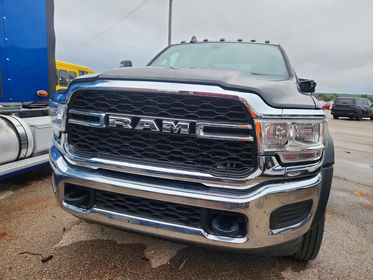 2024 RAM 5500 — photo 5
