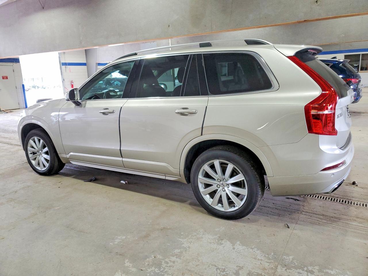 2016 VOLVO XC90 T6 — снимка 2