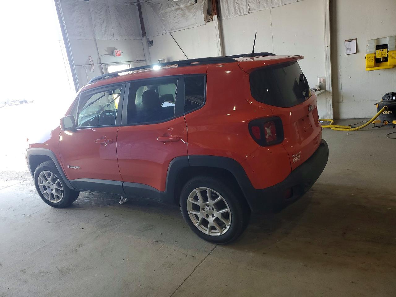 2021 JEEP RENEGADE LATITUDE — снимка 2