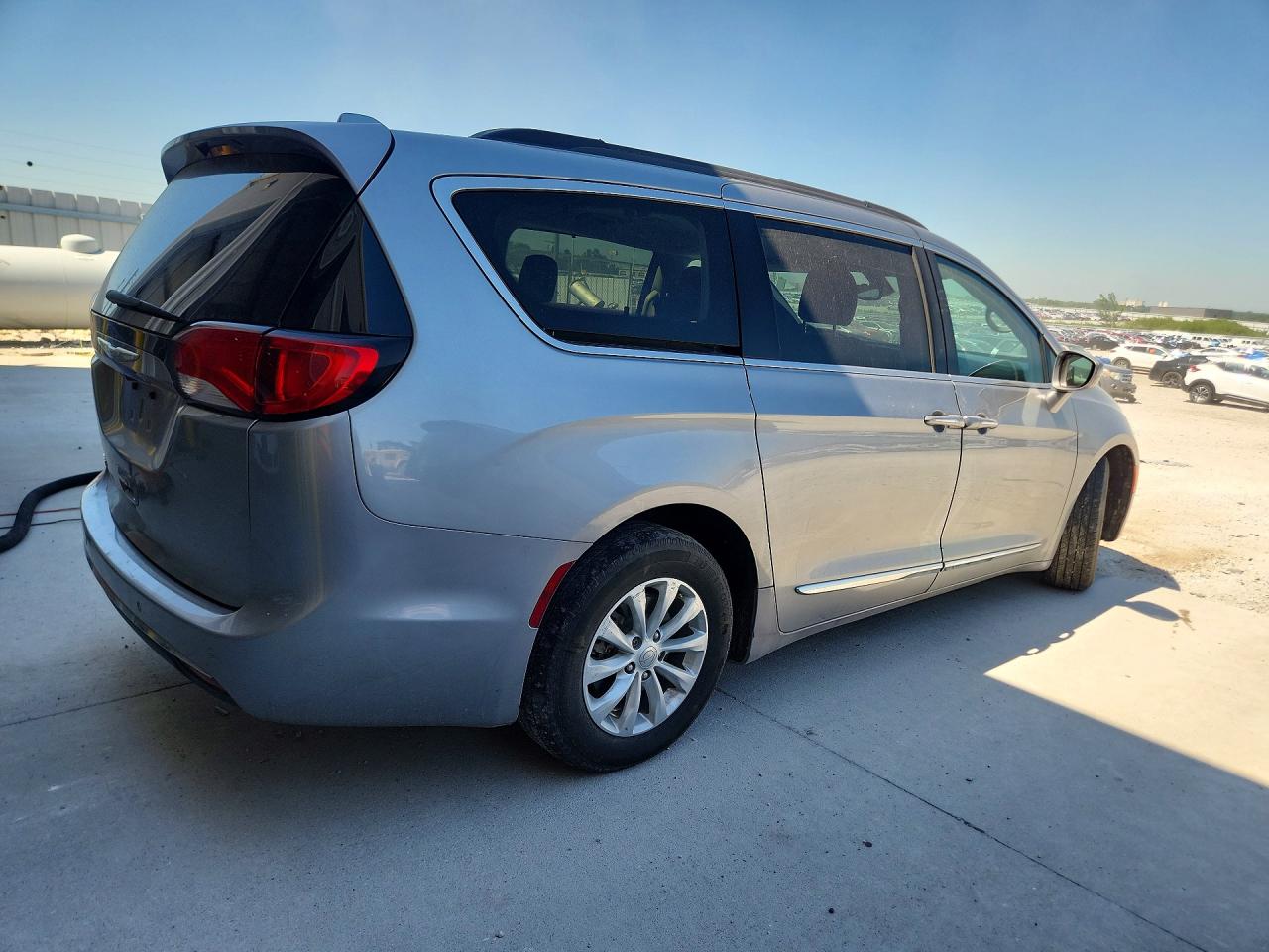 2017 CHRYSLER PACIFICA TOURING L — снимка 3