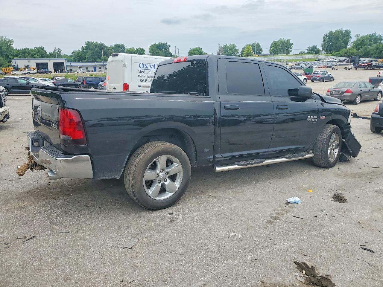 2019 RAM 1500 CLASSIC TRADESMAN — снимка 3
