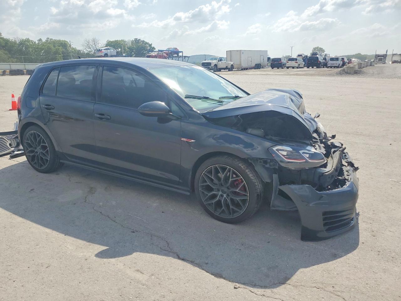 2017 VOLKSWAGEN GTI S — снимка 4