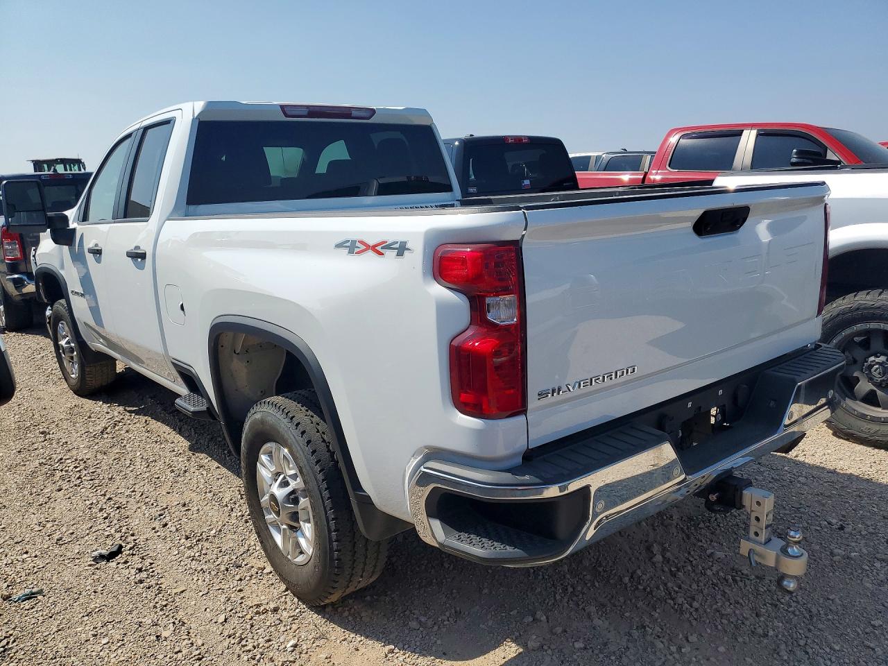 2024 CHEVROLET SILVERADO K2500 HEAVY DUTY — снимка 2