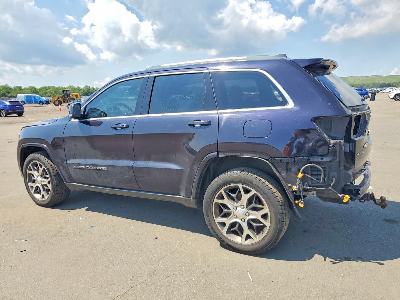 2018 JEEP GRAND CHEROKEE LIMITED — снимка 2