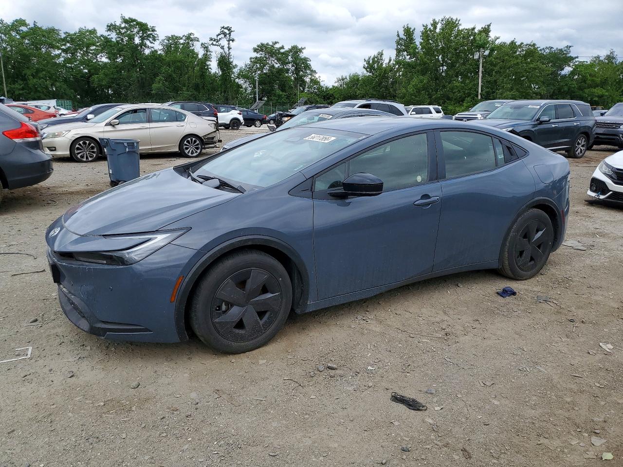 2025 TOYOTA PRIUS LE