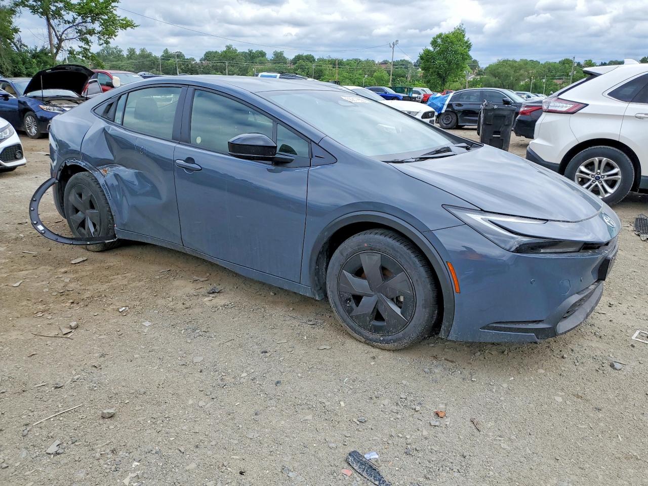 2025 TOYOTA PRIUS LE — снимка 4