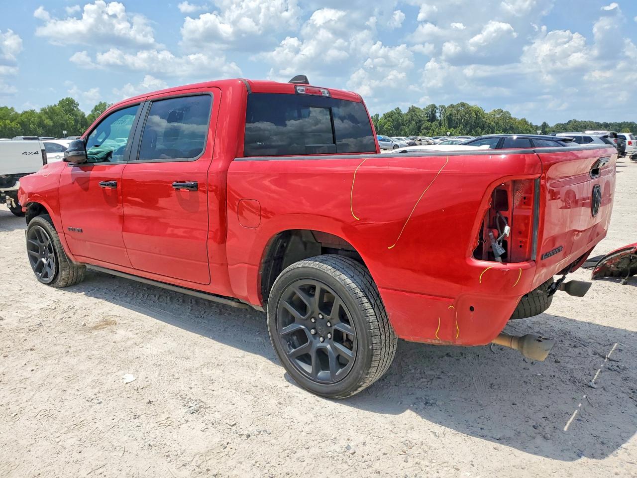 2023 RAM 1500 LARAMIE — снимка 2