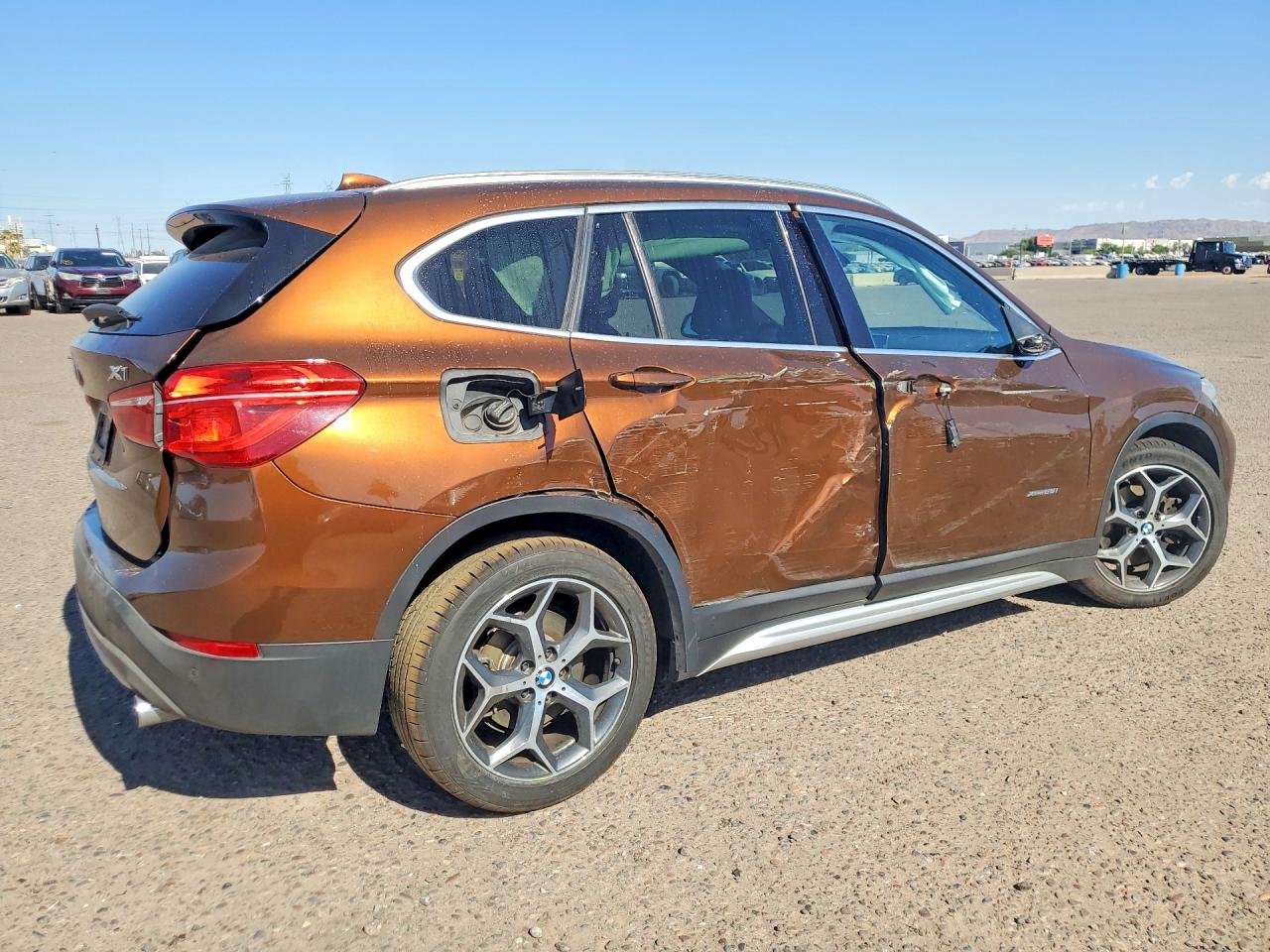 2017 BMW X1 XDRIVE28I — снимка 3