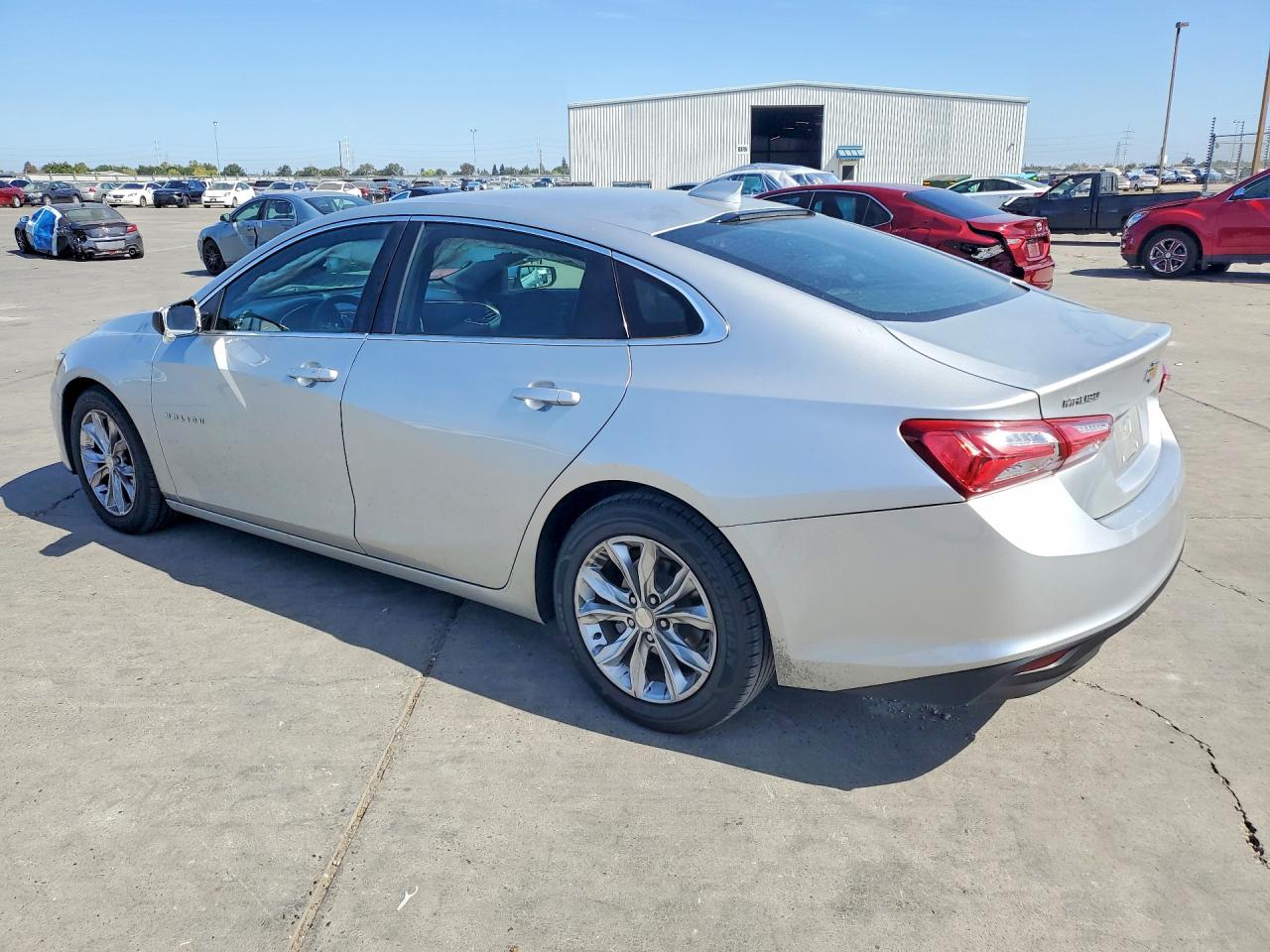 2019 CHEVROLET MALIBU LT — снимка 2