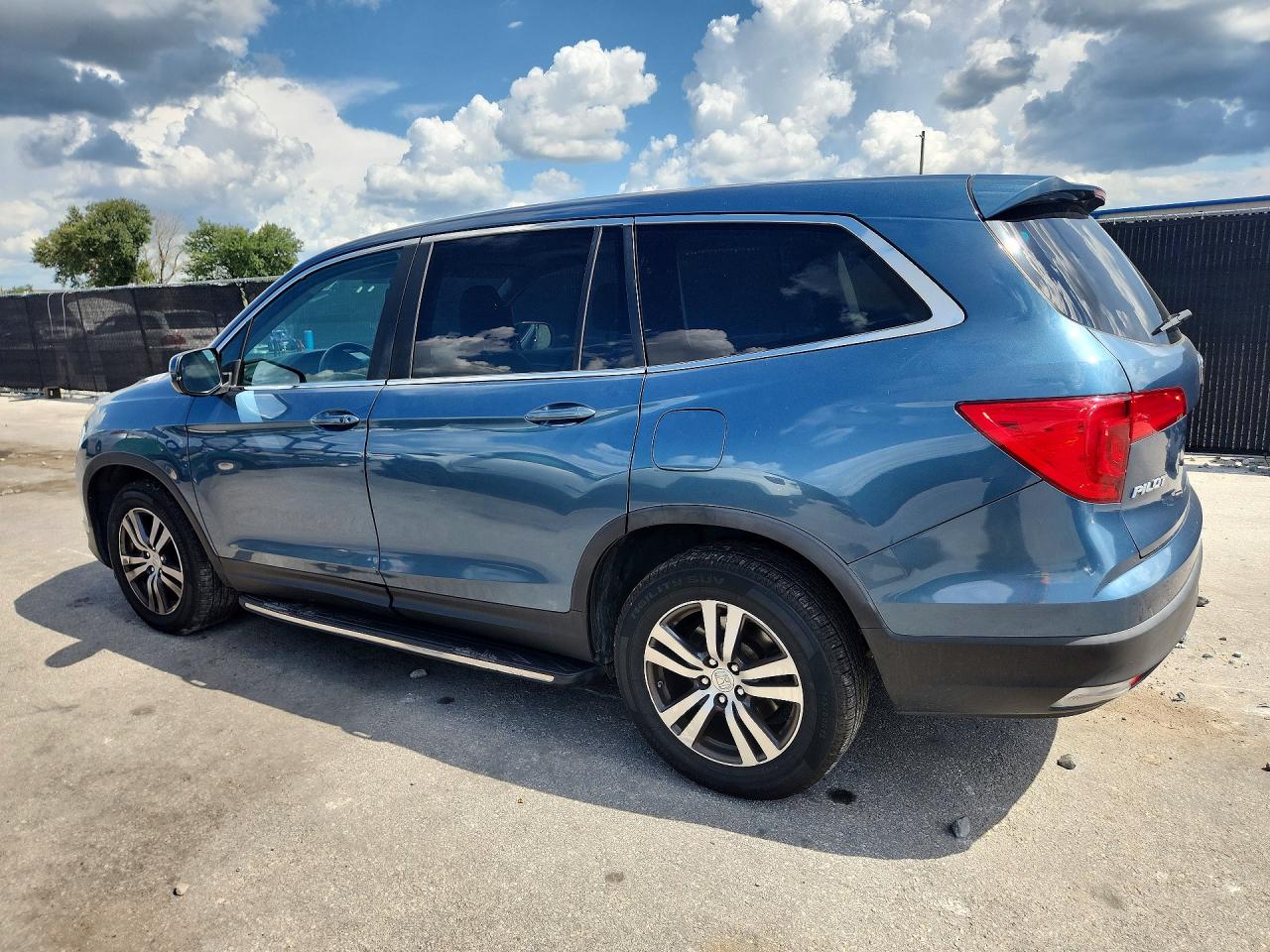 2016 HONDA PILOT EXL — снимка 2
