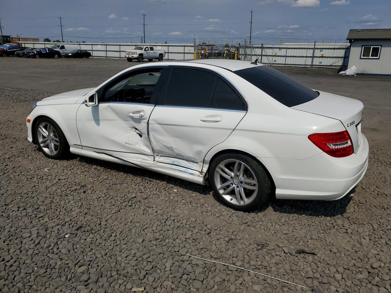 2013 MERCEDES-BENZ C 300 4MATIC — снимка 2