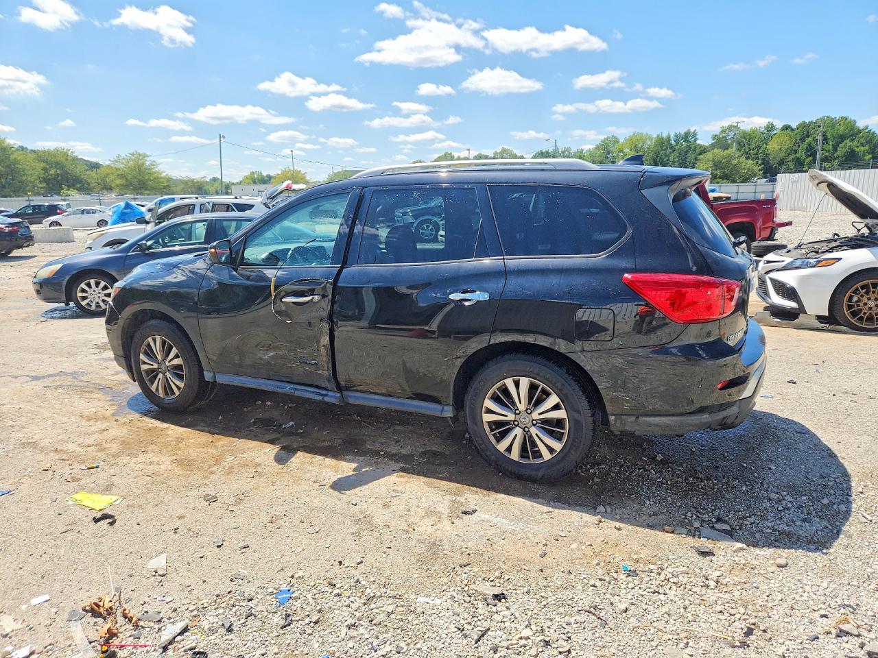2020 NISSAN PATHFINDER SV — снимка 2