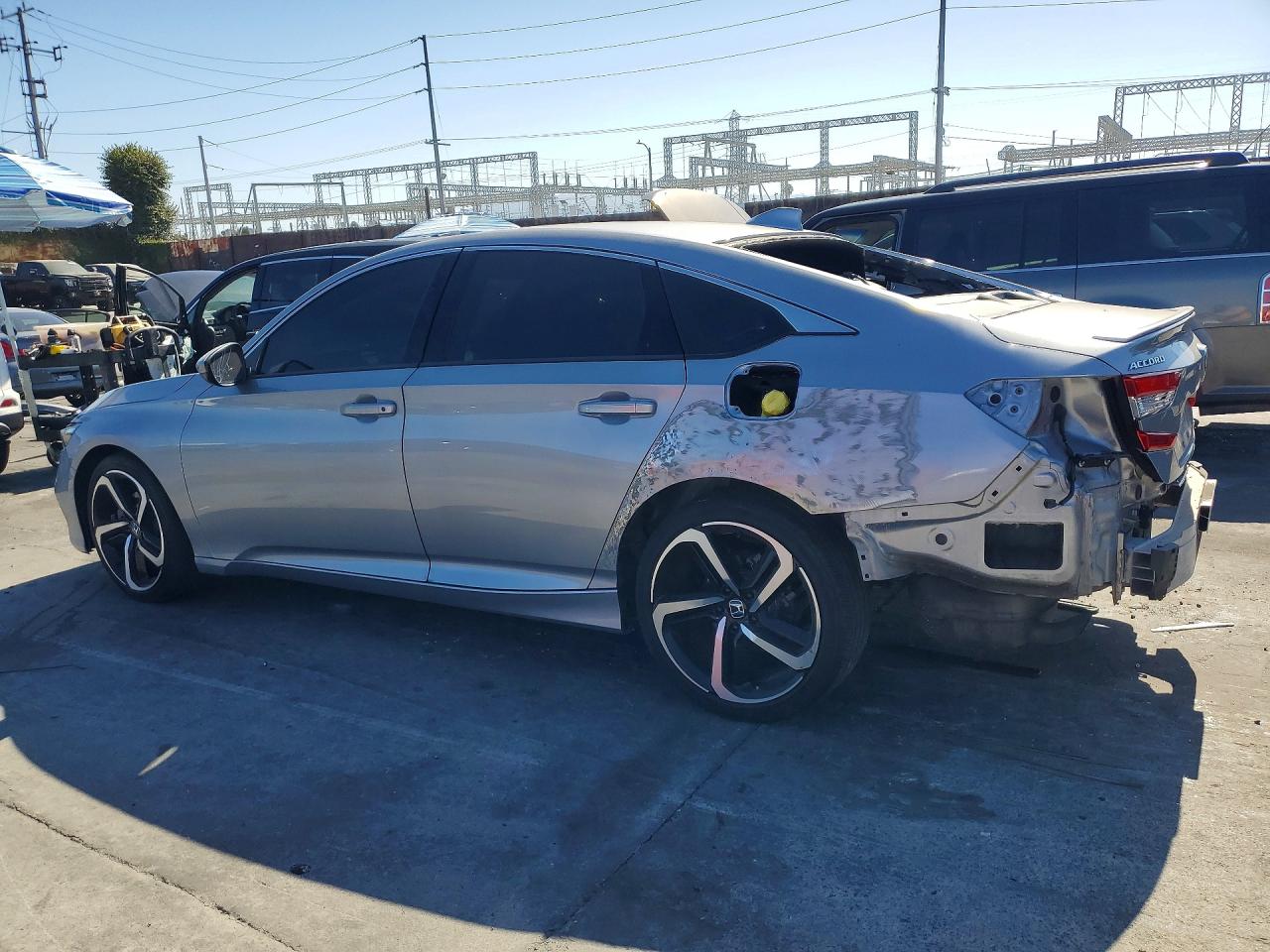 2020 HONDA ACCORD SPORT — снимка 2
