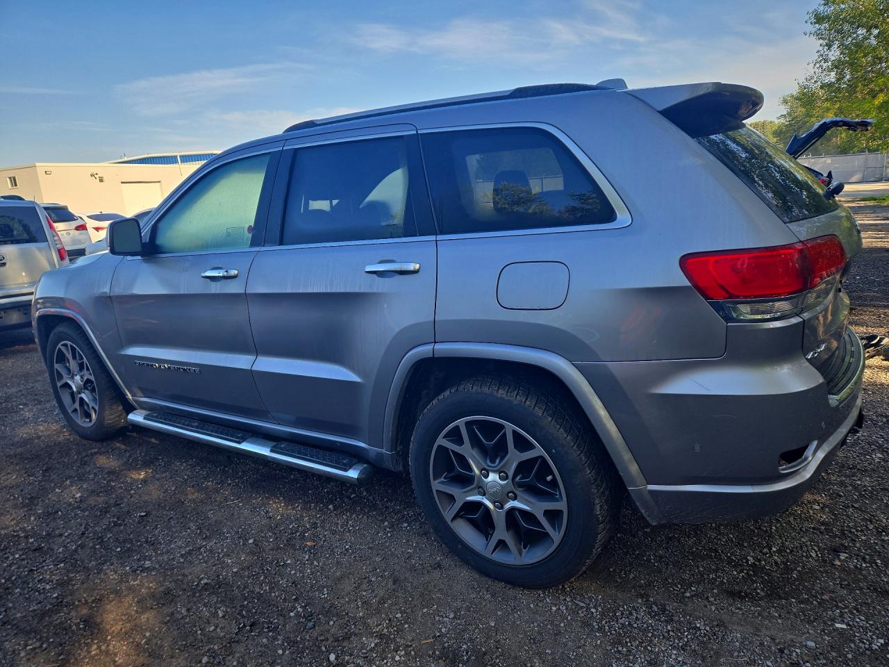 2019 JEEP GRAND CHEROKEE OVERLAND — снимка 2
