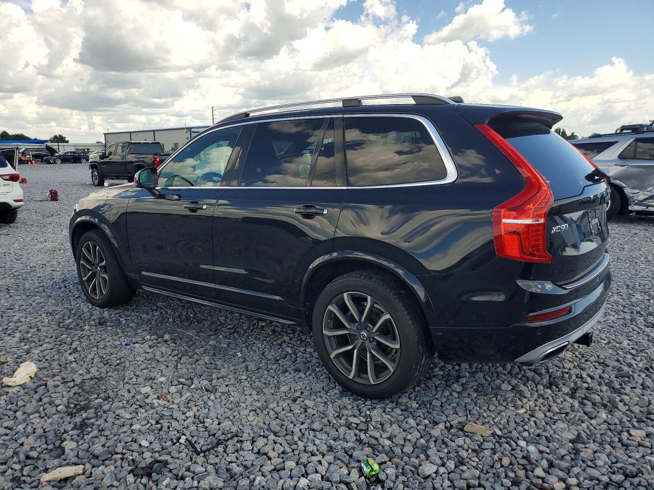 2016 VOLVO XC90 T6 — снимка 2