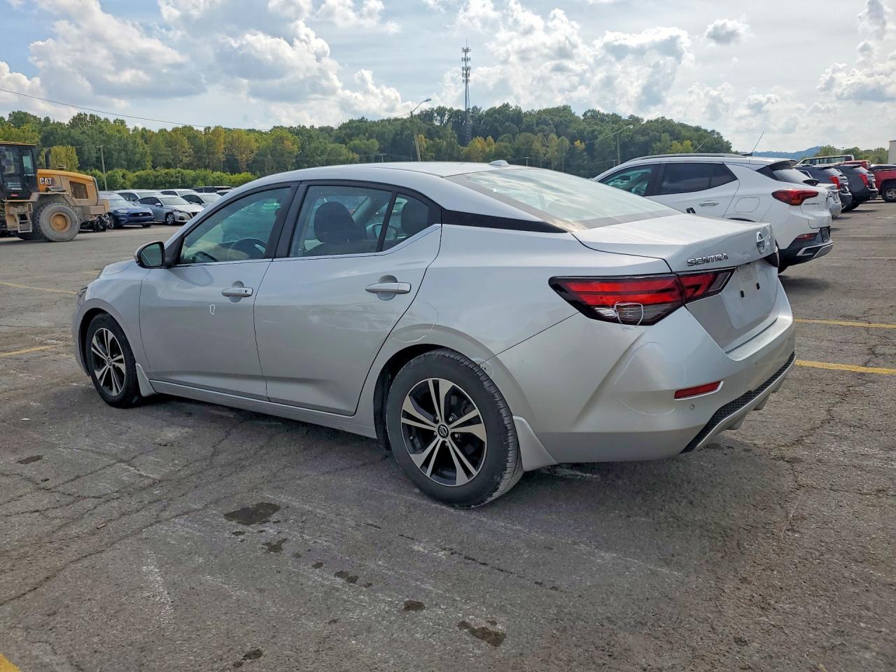 2020 NISSAN SENTRA SV — снимка 2