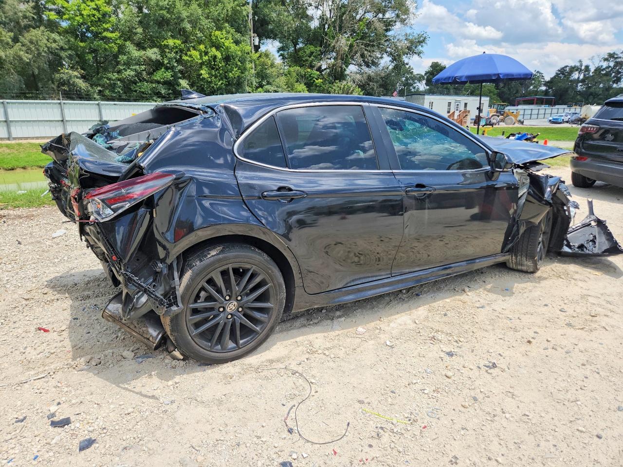 2023 TOYOTA CAMRY SE — снимка 3