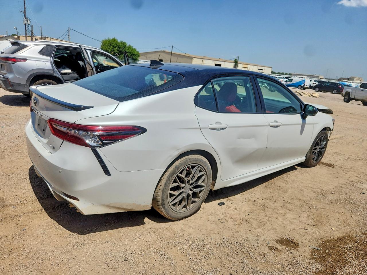 2024 TOYOTA CAMRY XSE V6 — снимка 3