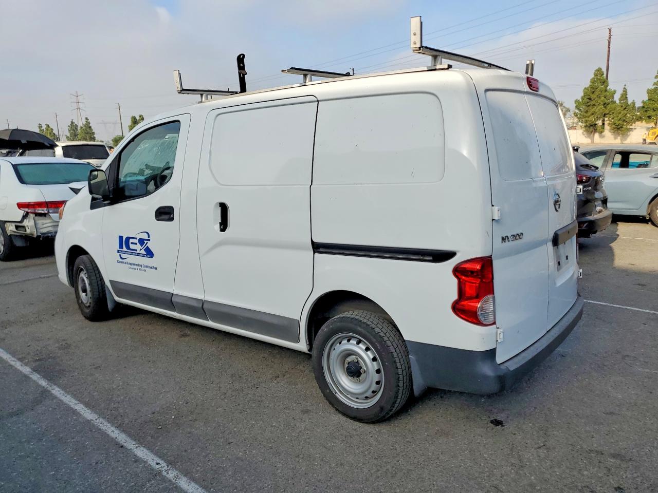 2020 NISSAN NV200 S — снимка 2