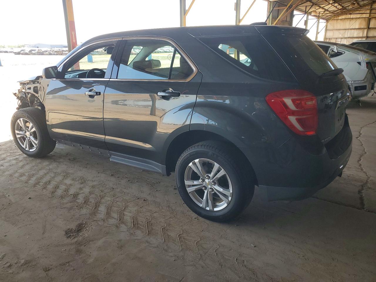 2017 CHEVROLET EQUINOX LS — снимка 2